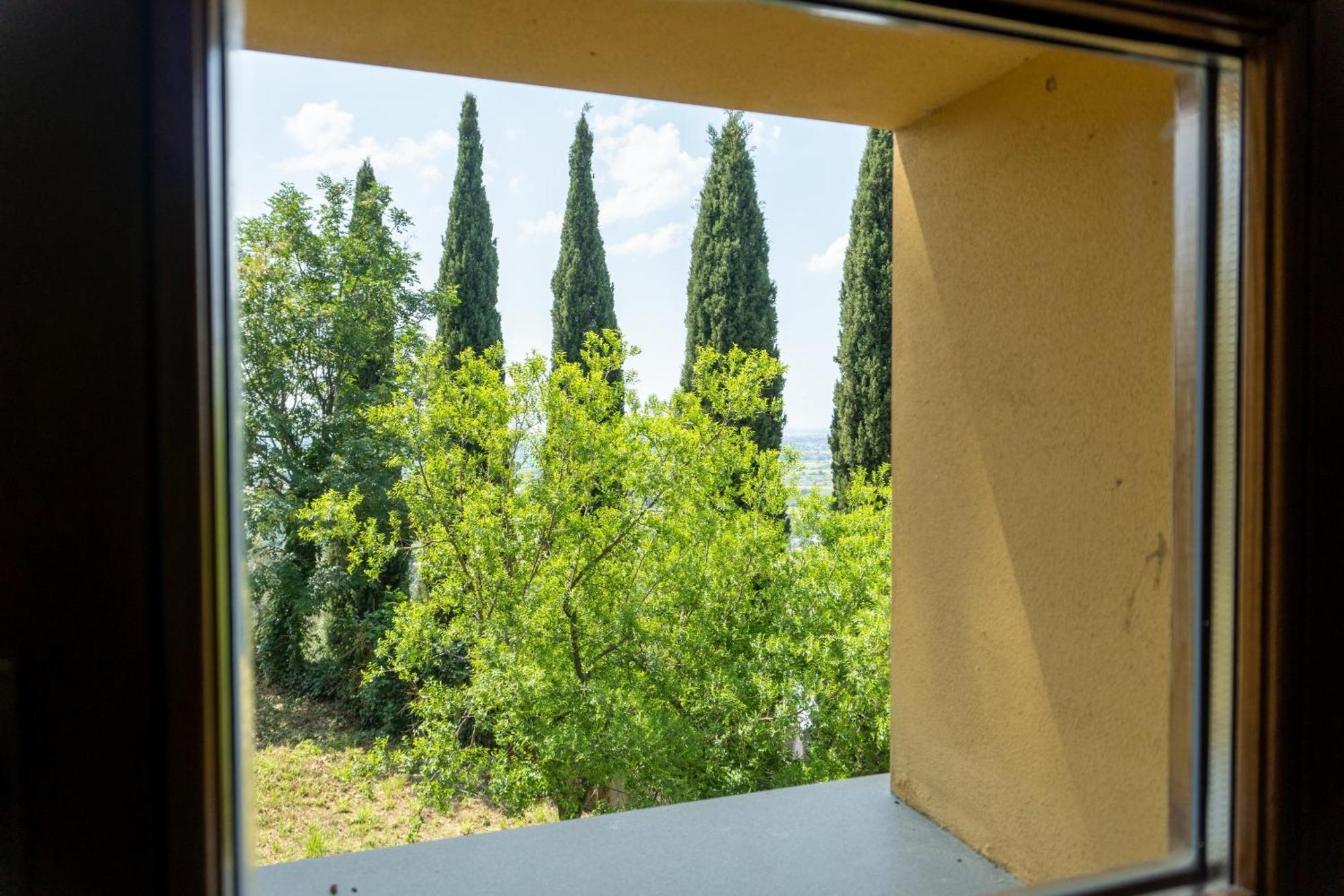 Agriturismo La Grotta Сан Джулиано Терме Екстериор снимка